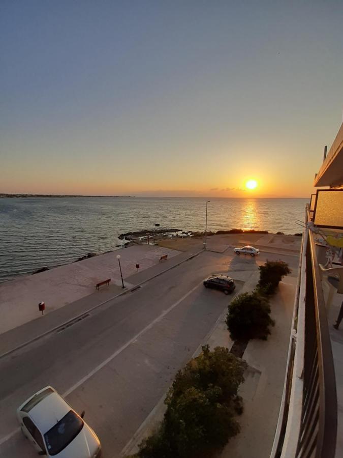 Faros Apartments Artemida  Luaran gambar
